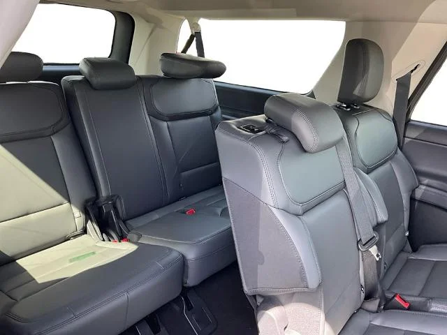 New 2026 Glacier Gray Metallic Tri-Coat Ford MAX Active image 33