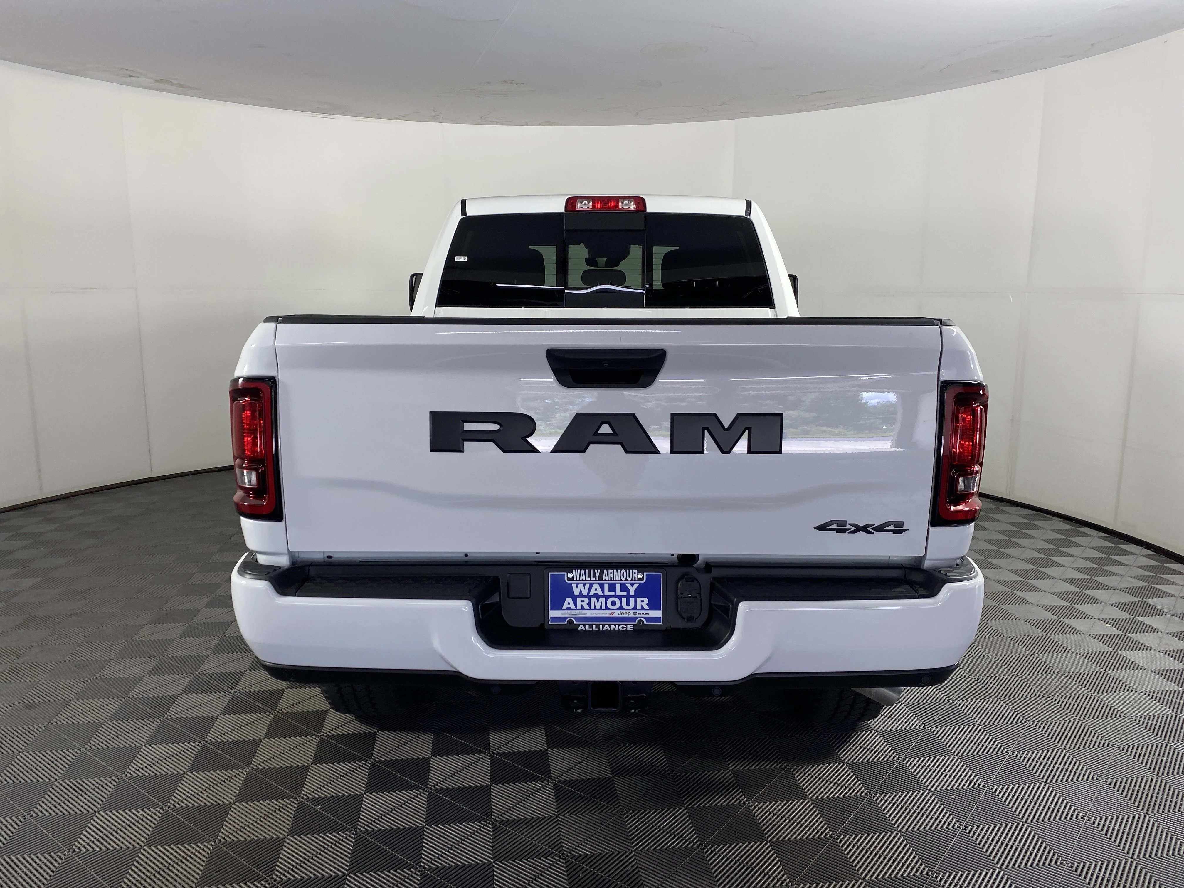 New 2026 Bright White Clearcoat RAM Tradesman image 7