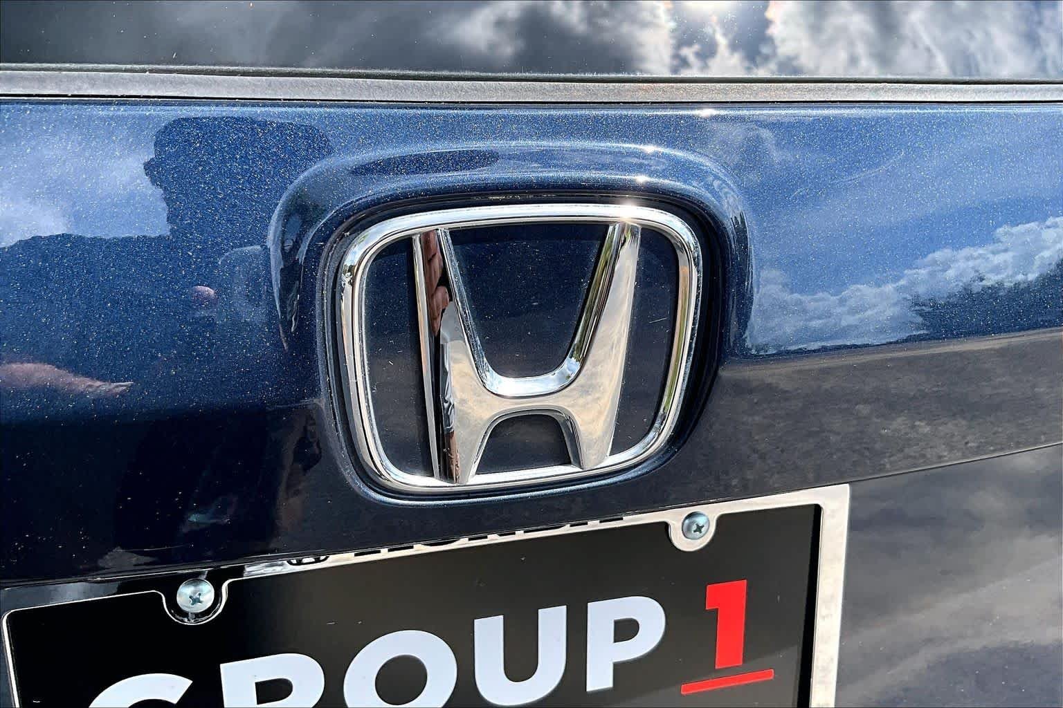 Certified Used 2024 Canyon River Blue Metallic Honda EX image 31