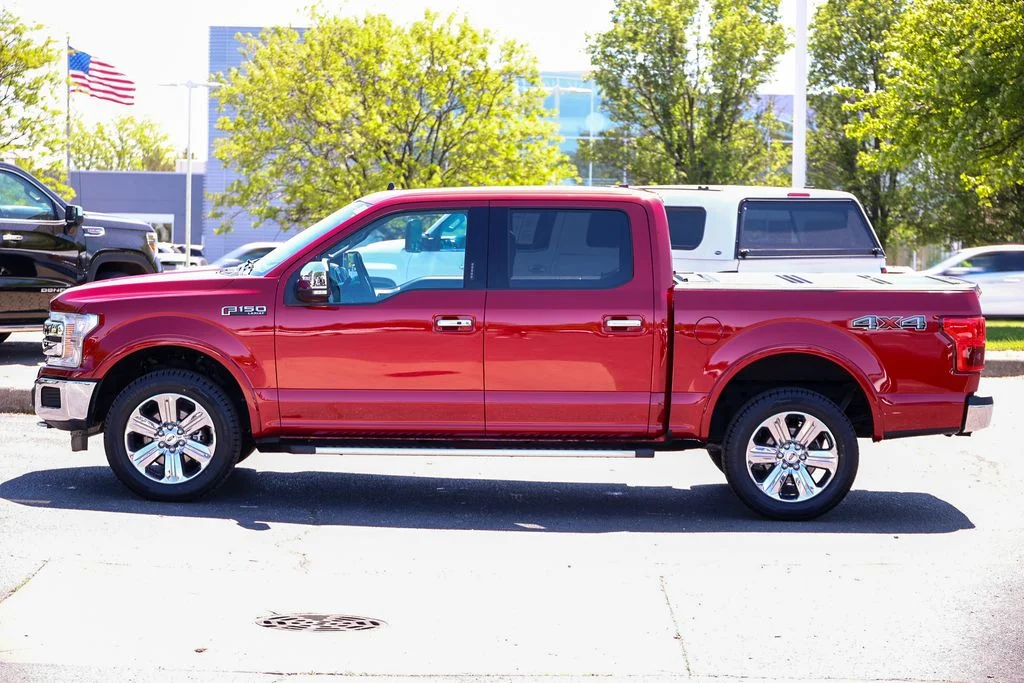 Used 2019 Red Ford Lariat image 36