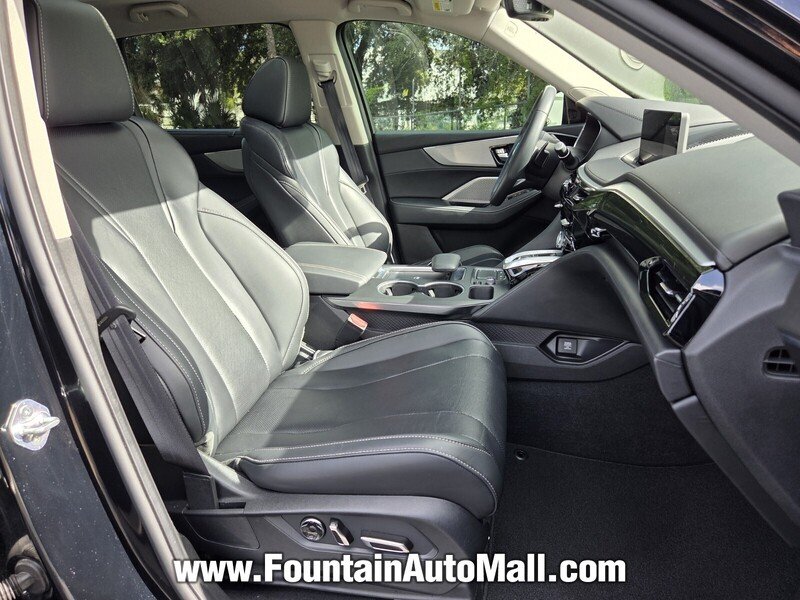 Used 2023 Majestic Black Pearl Acura FWD W/TECHNOLOGY PACKAGE image 16