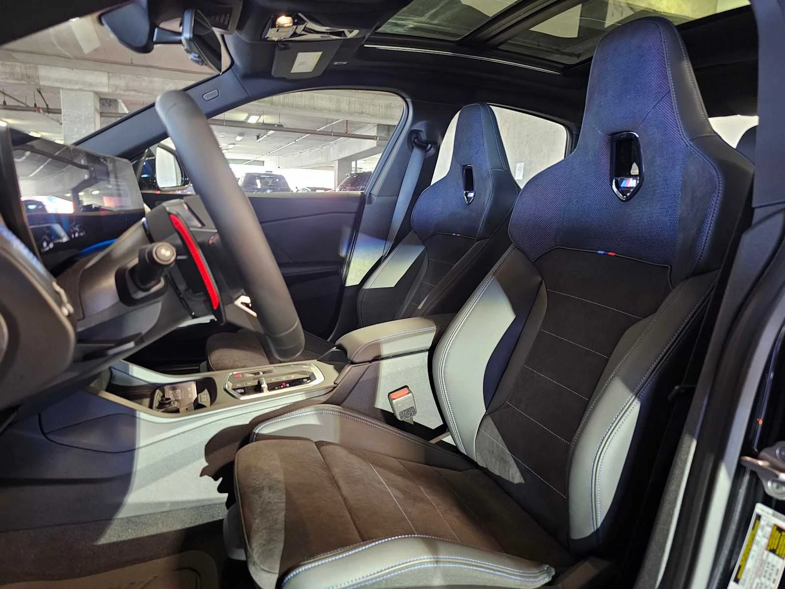 New 2026 Black Sapphire Metallic BMW M235 xDrive image 24