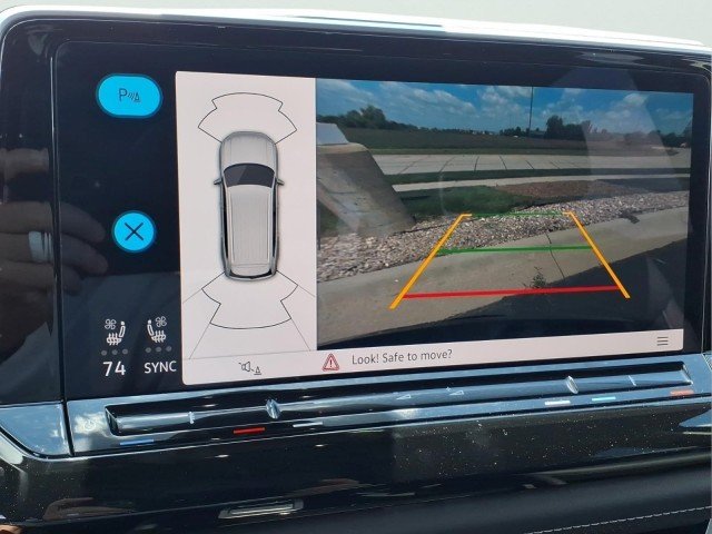 New 2026 Pure Gray Volkswagen SE w/Technology 4M image 23