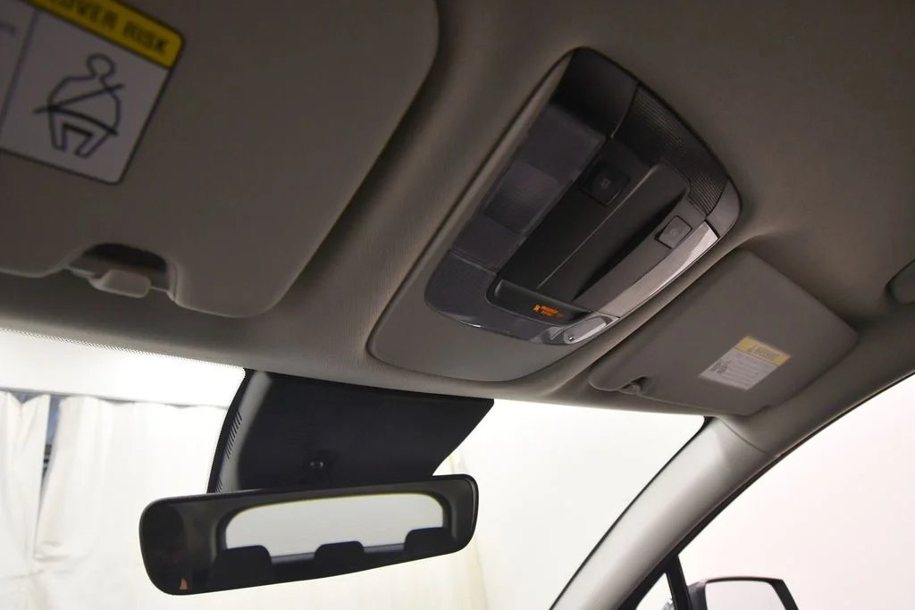 Certified Used 2025 Gray Kia LX image 28