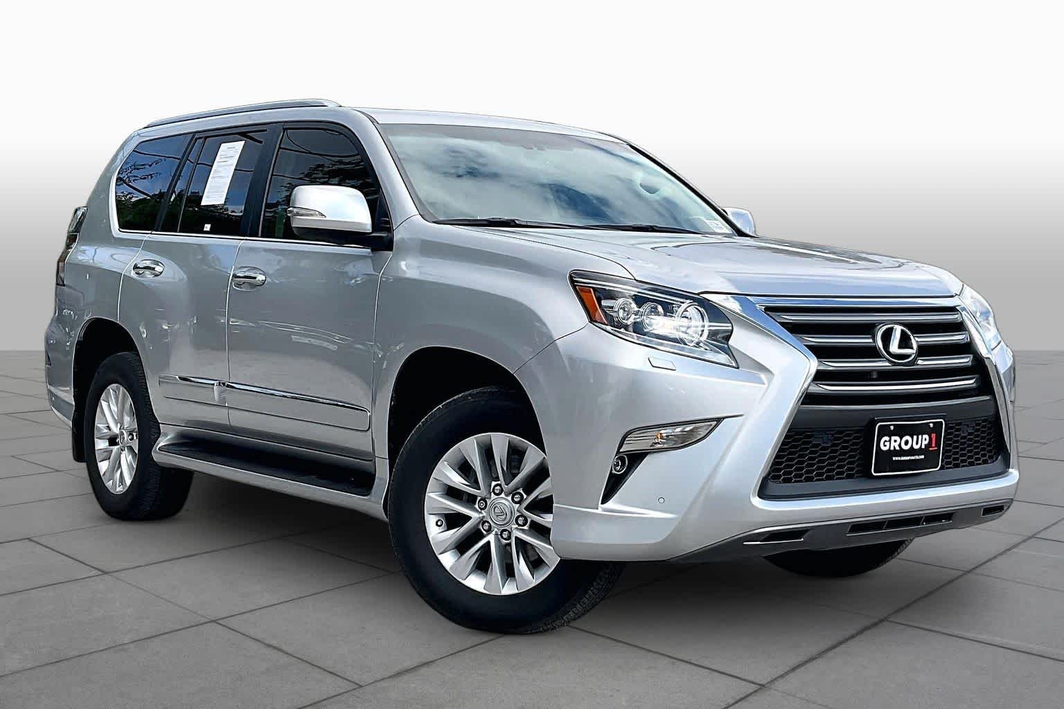 Used 2018 Silver Lining Metallic Lexus Premium image 3