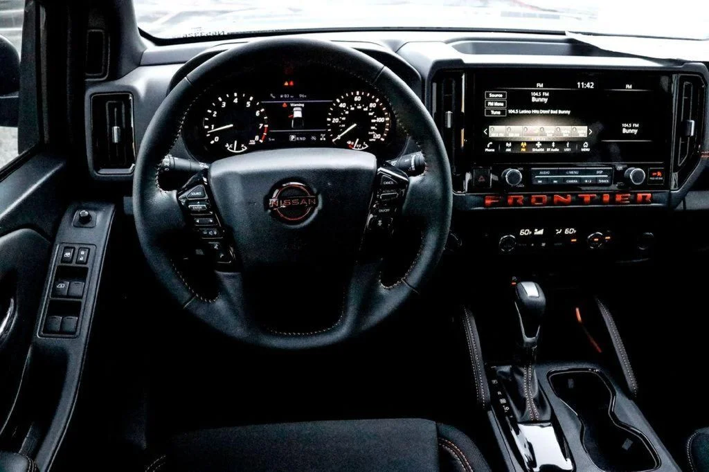 2025 Nissan Frontier PRO-4X - Photo 22