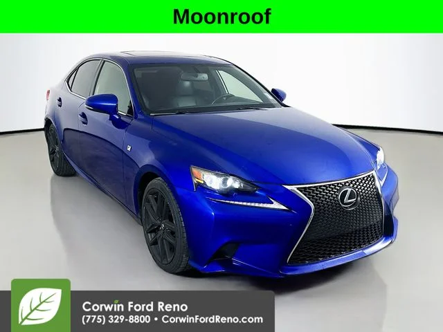 2016 Lexus IS 350 200t's photo