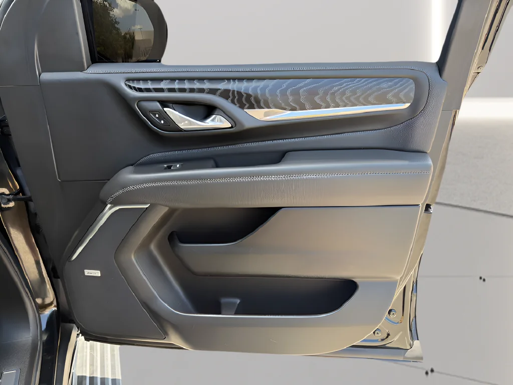 Used 2023 Black GMC Denali image 38