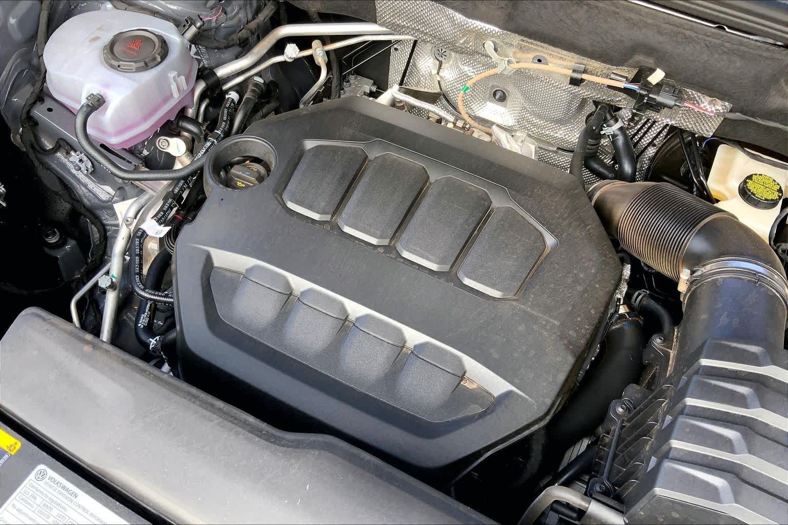 New 2026 Pure Gray Volkswagen 2.0T SEL Premium R-Line image 17