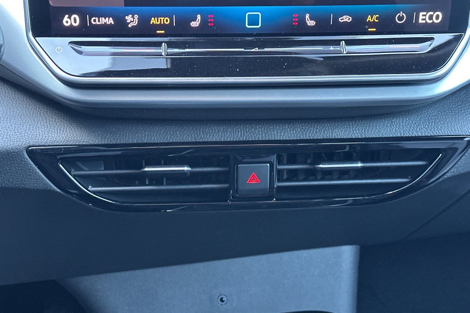 New 2026  Volkswagen Pro image 21