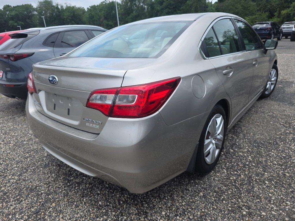 Used 2015 Carbide Gray Metallic Subaru 2.5i image 3