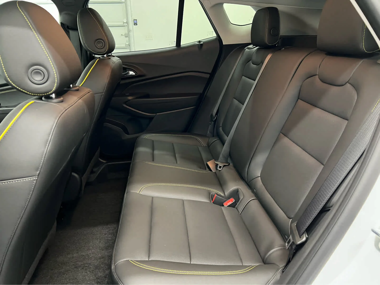 Used 2024 Summit White Chevrolet ACTIV image 24