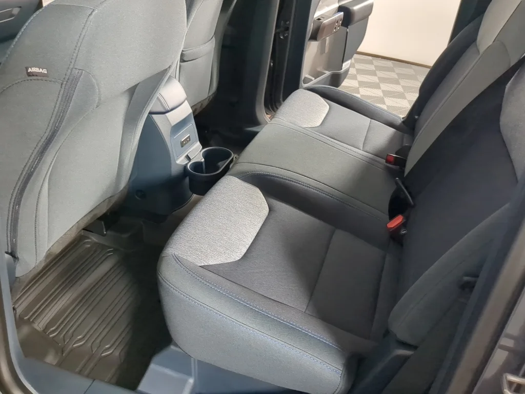 New 2026 Carbonized Gray Metallic Ford XLT image 13