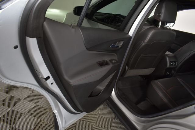 Used 2022 Silver Chevrolet RS image 27