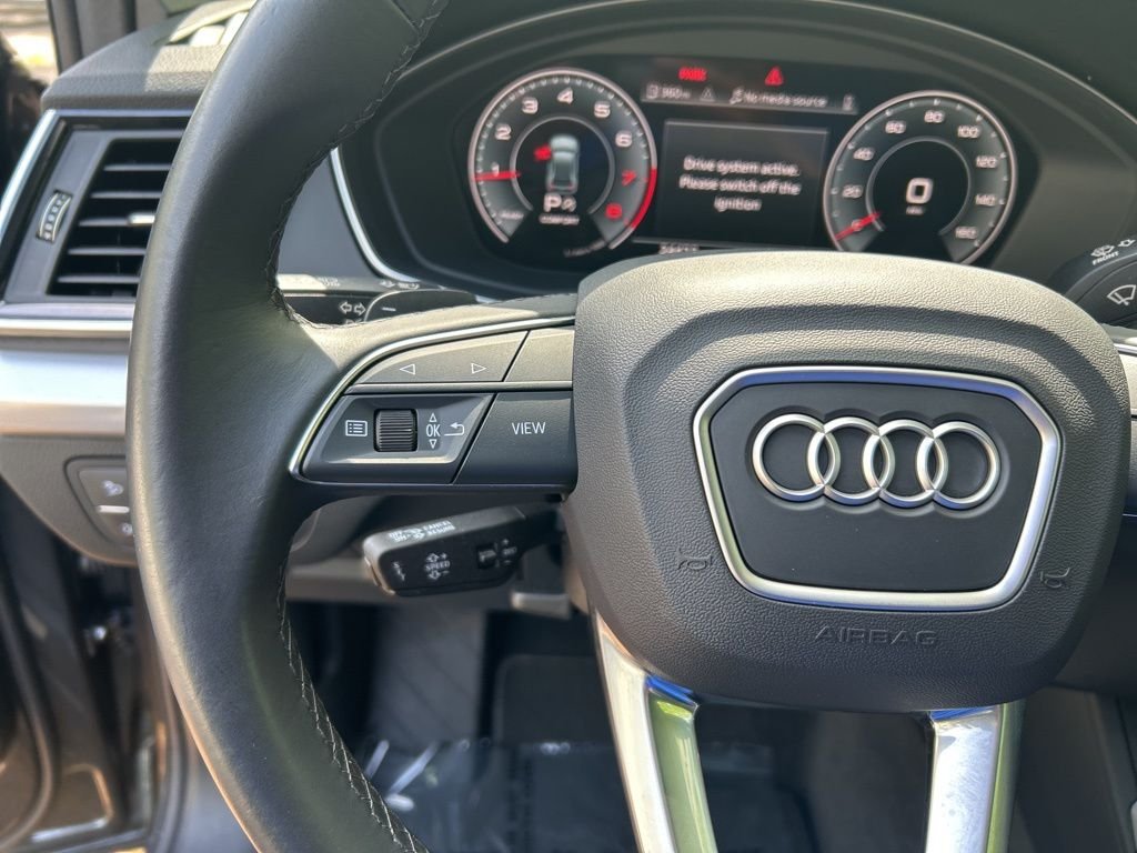 Used 2025  Audi 45 S line Premium image 22