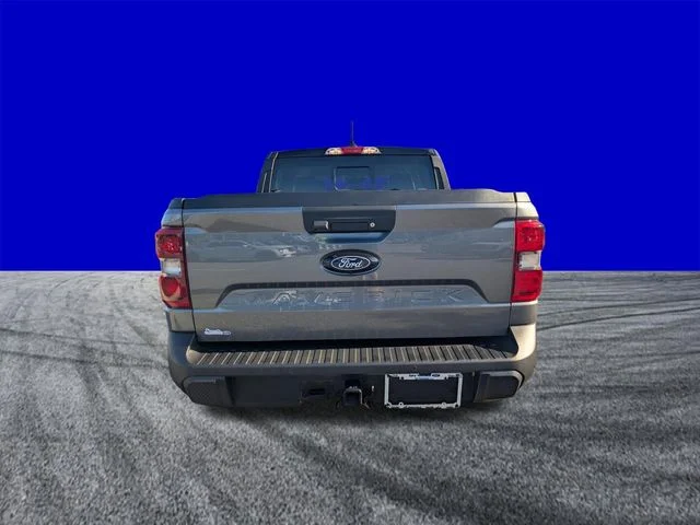 New 2026 Carbonized Gray Metallic Ford Lariat® image 4