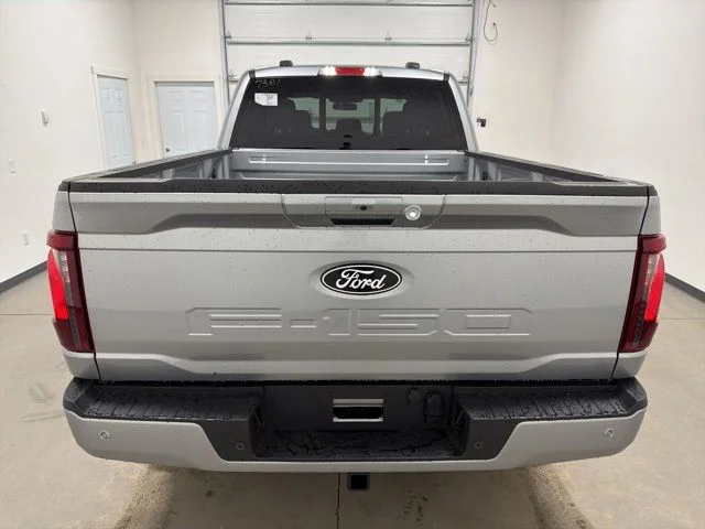 New 2026 Silver Ford XLT image 5