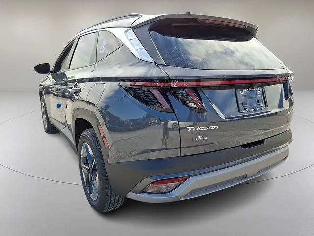 New 2026 Gray Hyundai SEL Convenience image 3