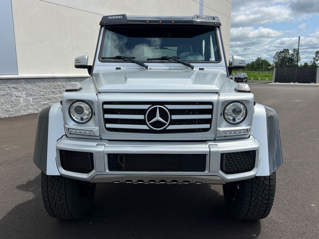 Used 2017  Mercedes-Benz G 550 Squared image 3