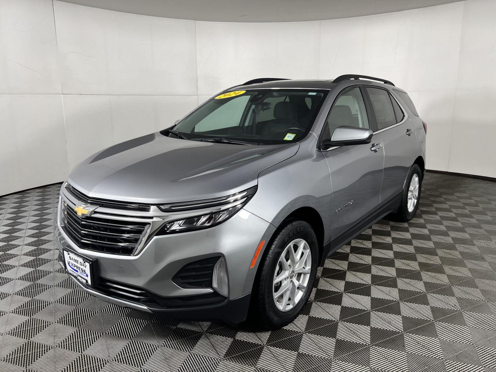 Used 2024 Sterling Gray Metallic Chevrolet LT image 26