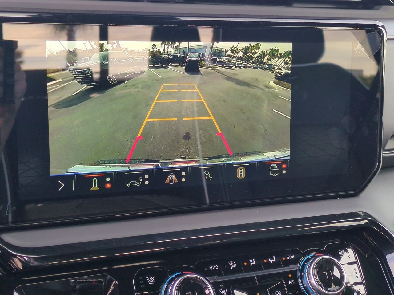 2026 GMC Sierra 1500 AT4X - Photo 15