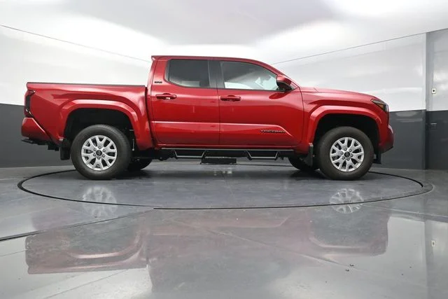Used 2026 Red Toyota SR5 image 38
