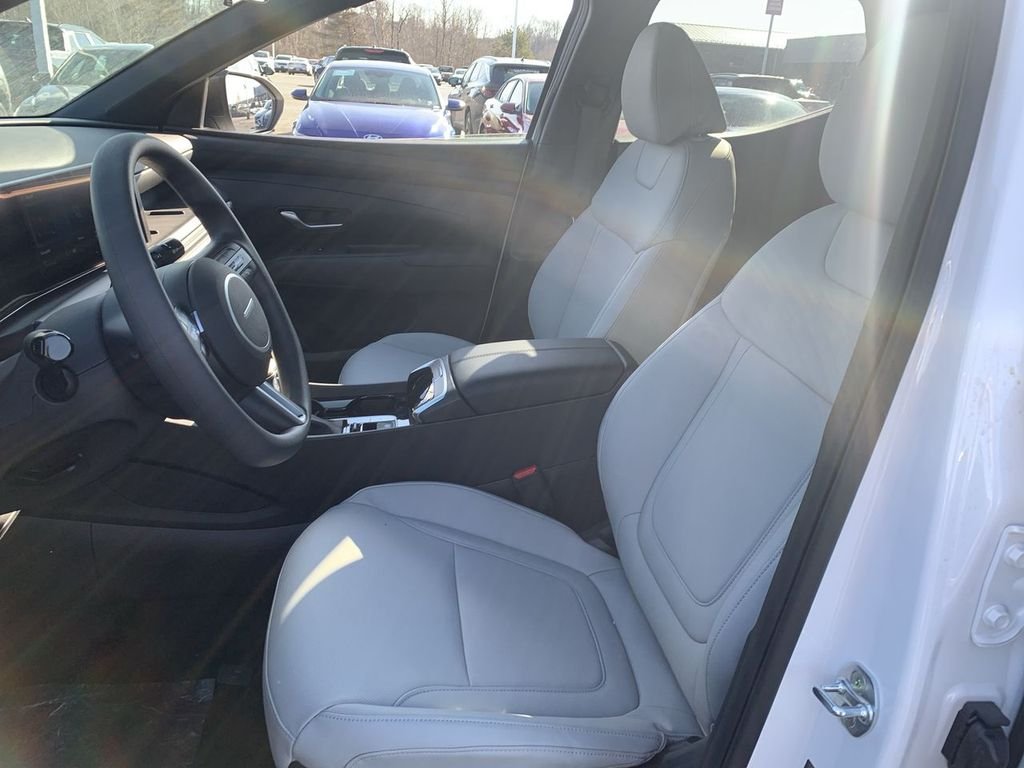 New 2026 White Hyundai SEL image 11