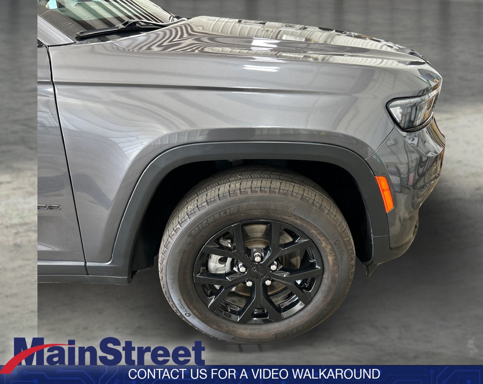 Used 2024 Baltic Gray Metallic Clearcoat Jeep Altitude image 22