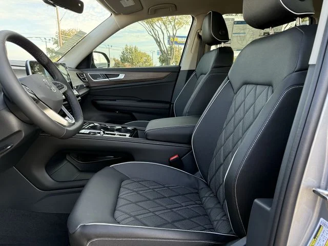 2026 Volkswagen Atlas SEL Premium R-Line - Photo 18