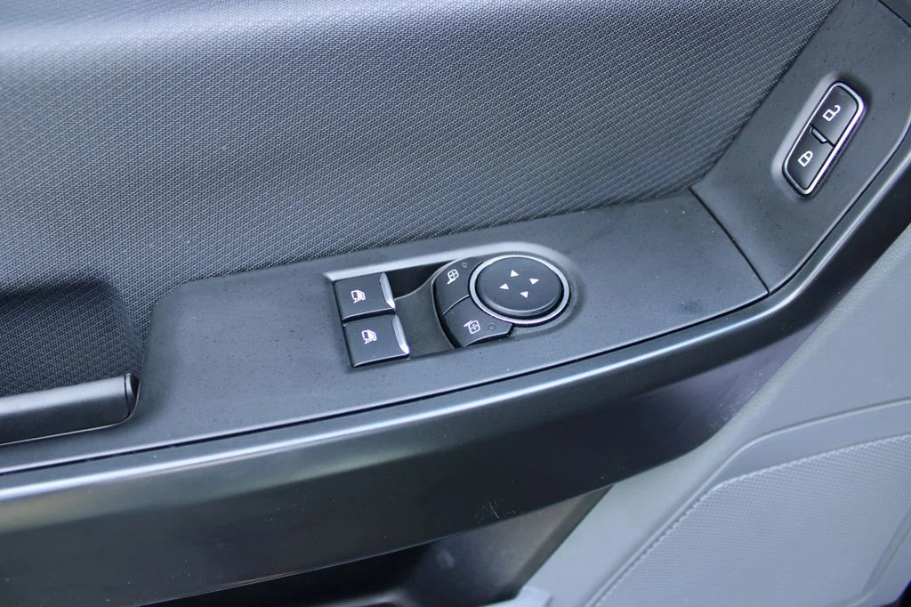 Used 2024 Blue Metallic Ford XL image 23
