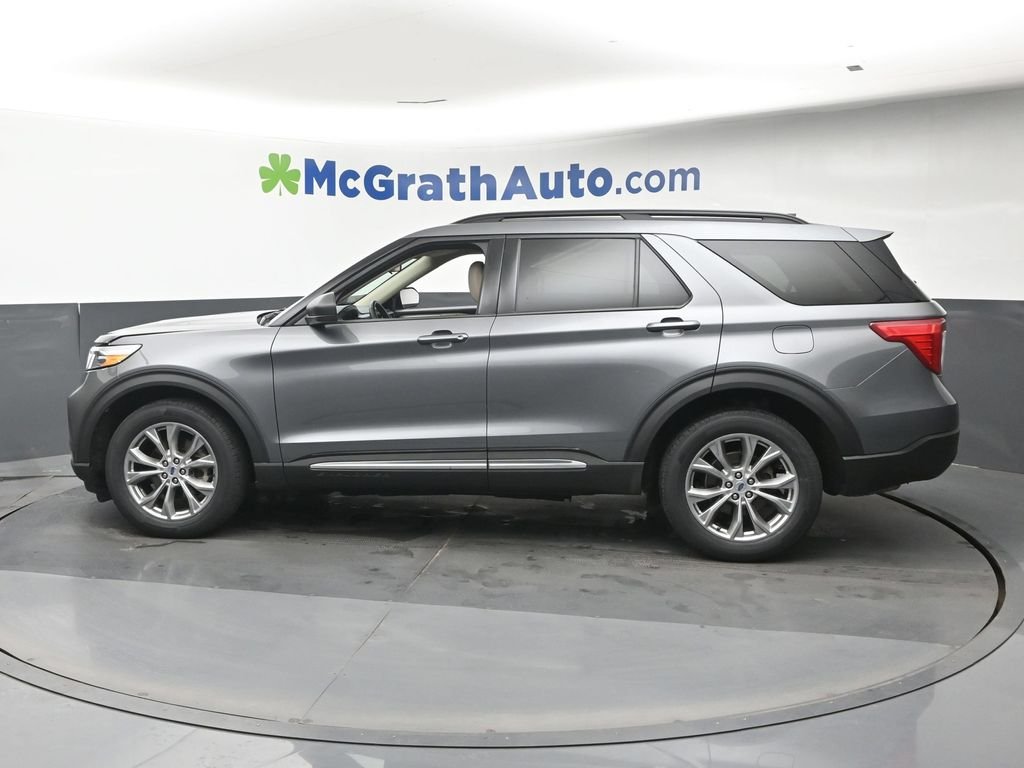Used 2023 Gray Ford XLT image 24