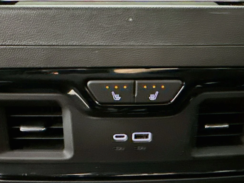 Used 2025 Black Chevrolet ZR2 image 26