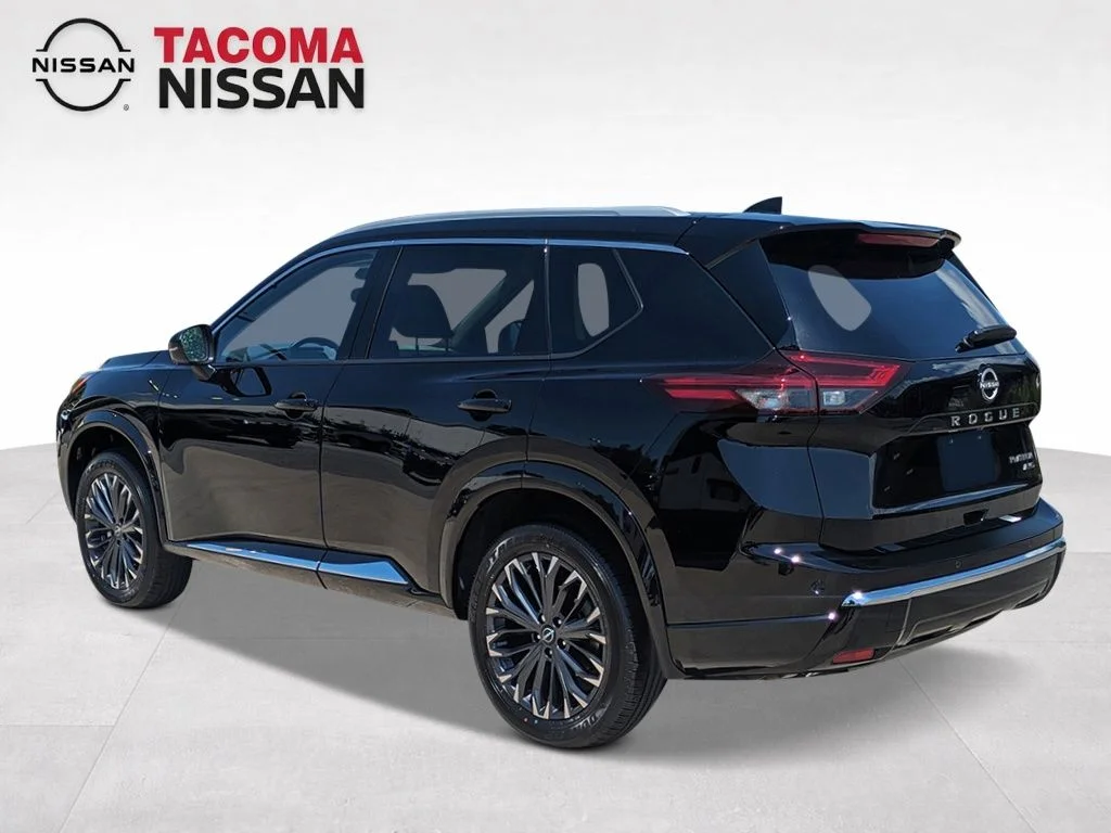 New 2026 Black Nissan Platinum image 3