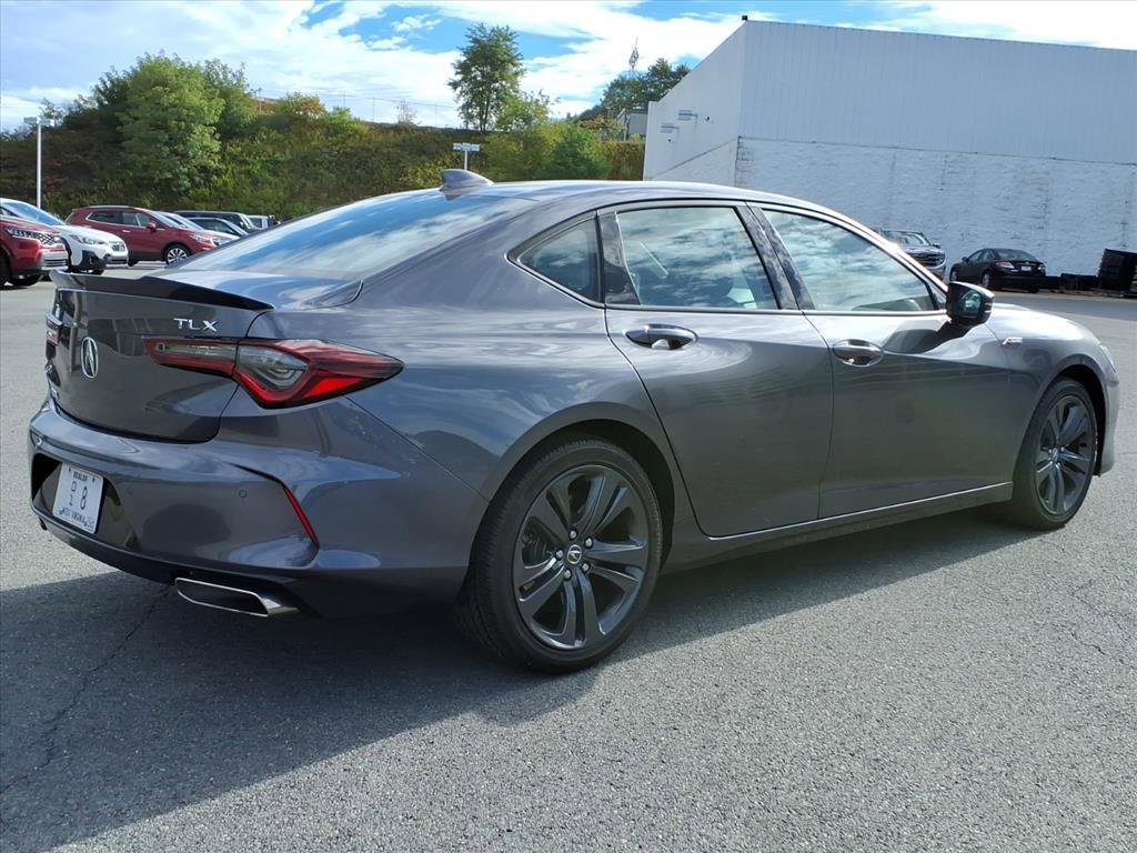 Used 2022 Grey Acura w/A-Spec Package image 6