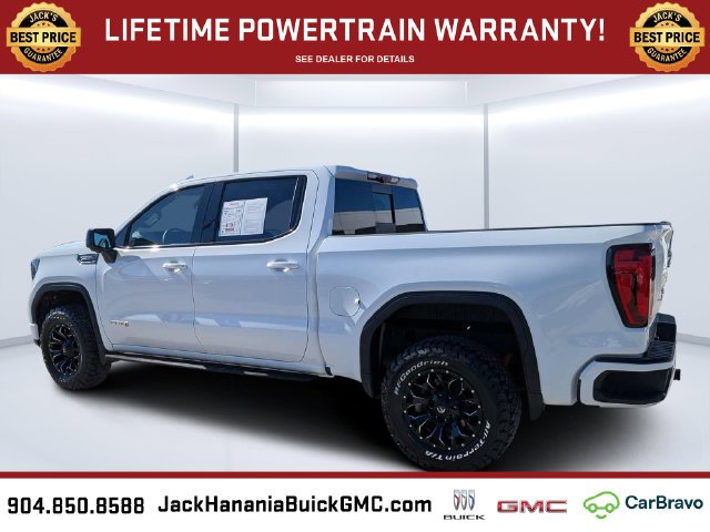 Used 2025 White GMC AT4 image 5