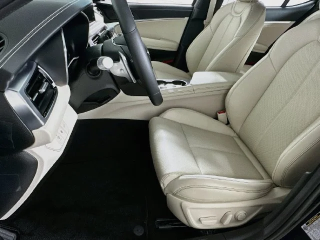 New 2026 Black Genesis 2.5T image 10