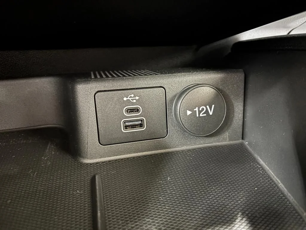 New 2026 Space Silver Metallic Ford Active® image 23