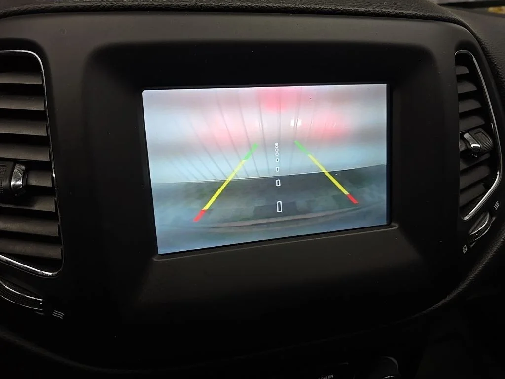 Used 2019 Gray Jeep Latitude image 23