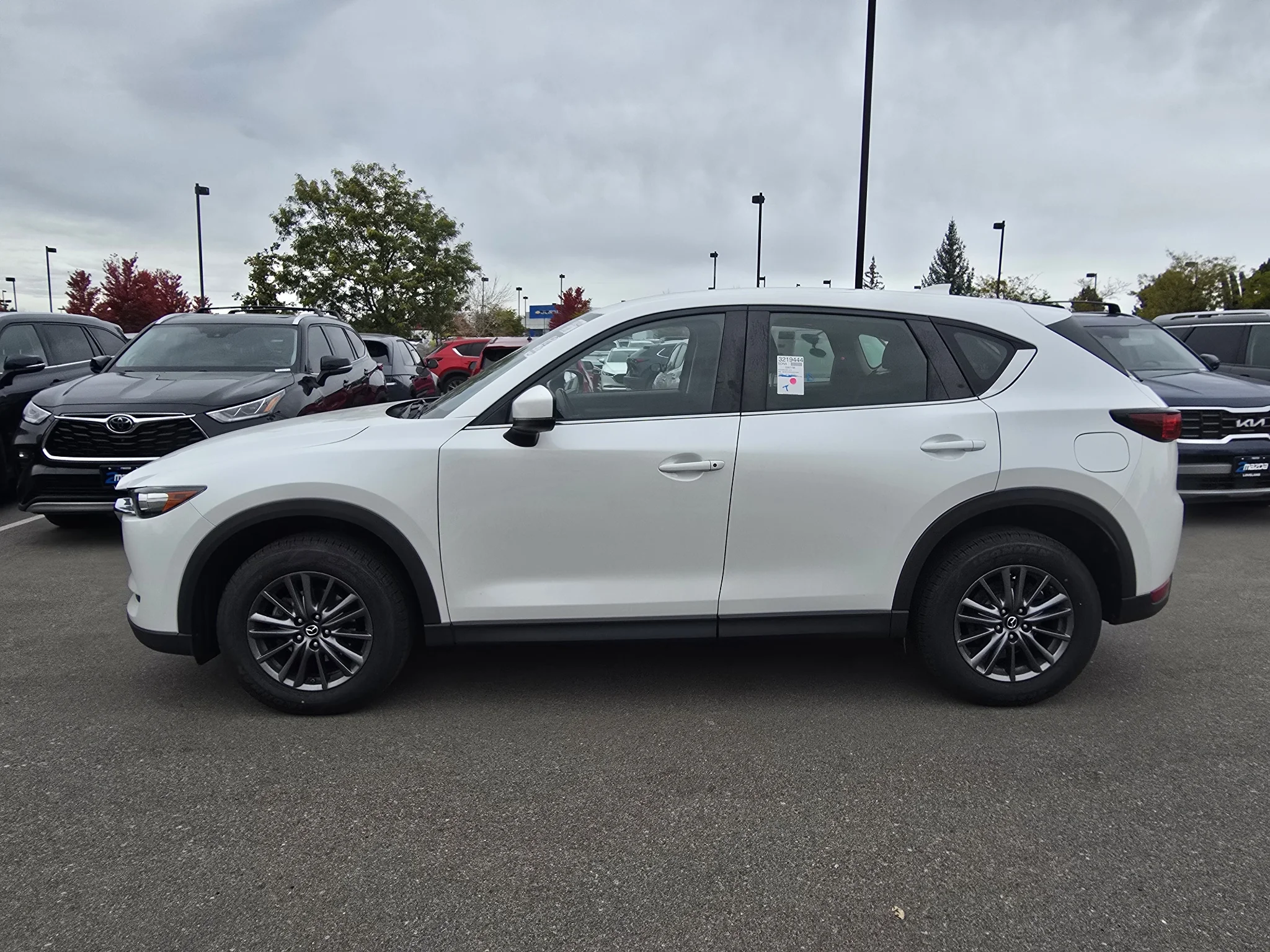 Used 2019 Snowflake White Pearl Mica Mazda Sport image 13