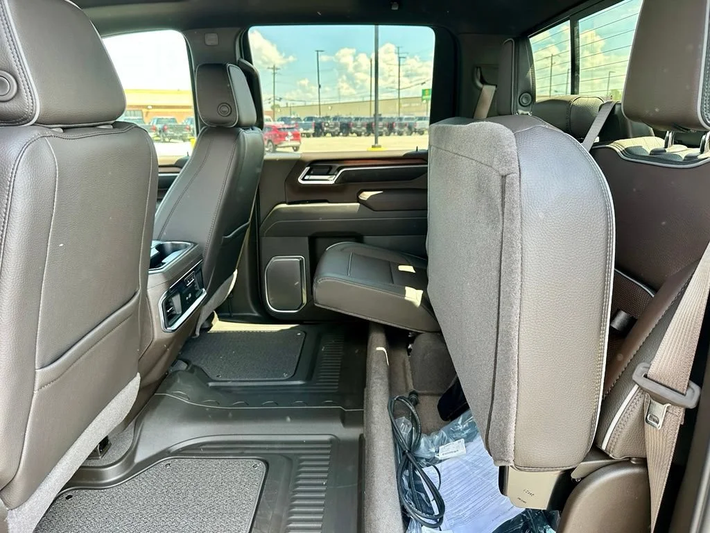2026 GMC Sierra 3500HD Denali - Photo 22