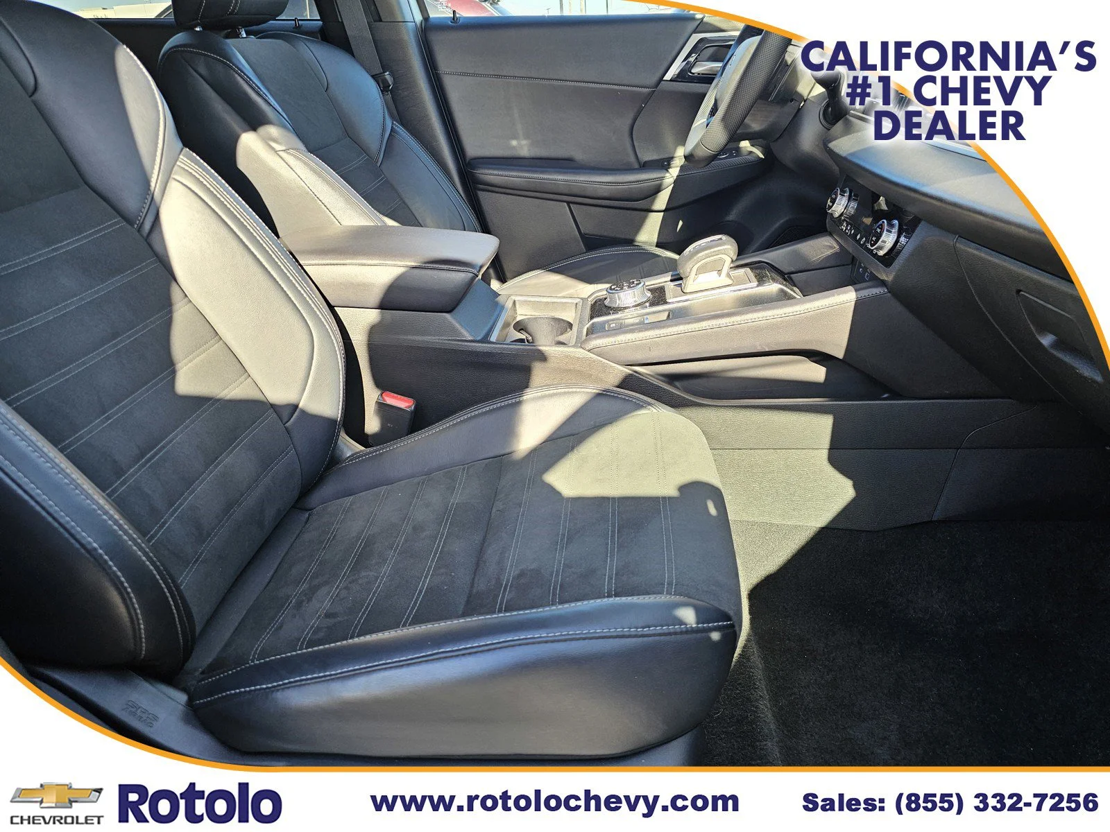 Used 2024  Mitsubishi SE Black Edition image 11