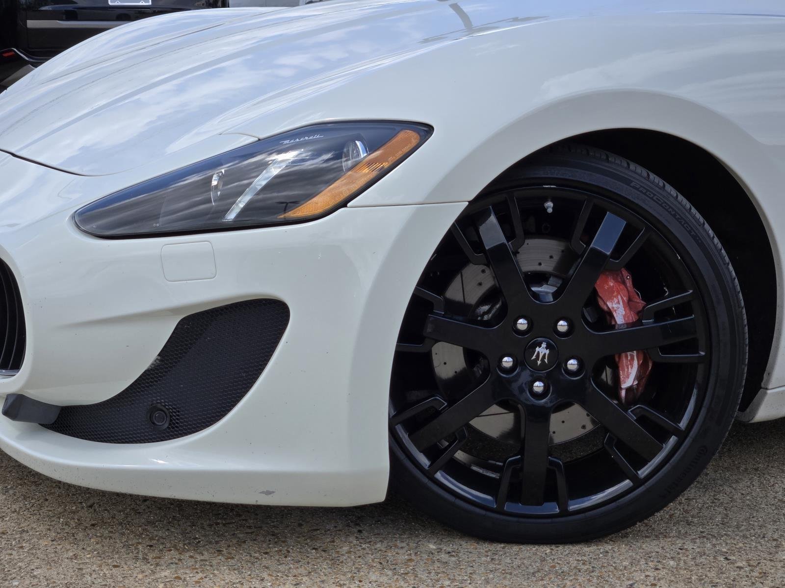 Used 2013 Bianco Fuji Special Matt Maserati MC Stradale image 7