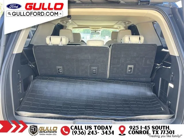 Certified Used 2019 Blue Metallic Ford Platinum image 10