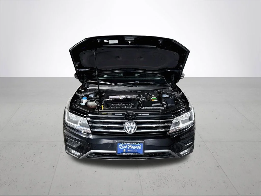 Used 2018 Black Volkswagen 2.0T SE image 22