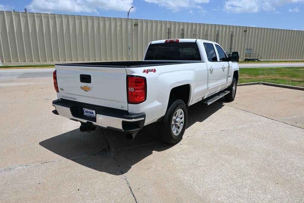 Used 2019 Summit White Chevrolet LT image 8