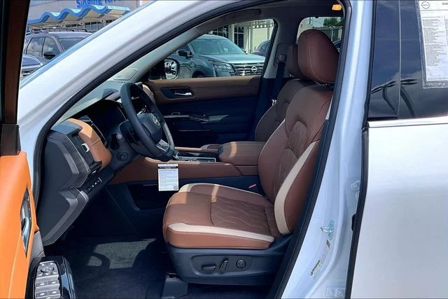 New 2026 Nissan Pathfinder Platinum 4D Sport Utility