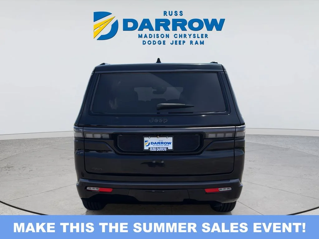 New 2026 High Gloss Black Exterior Paint Jeep Limited Altitude image 4