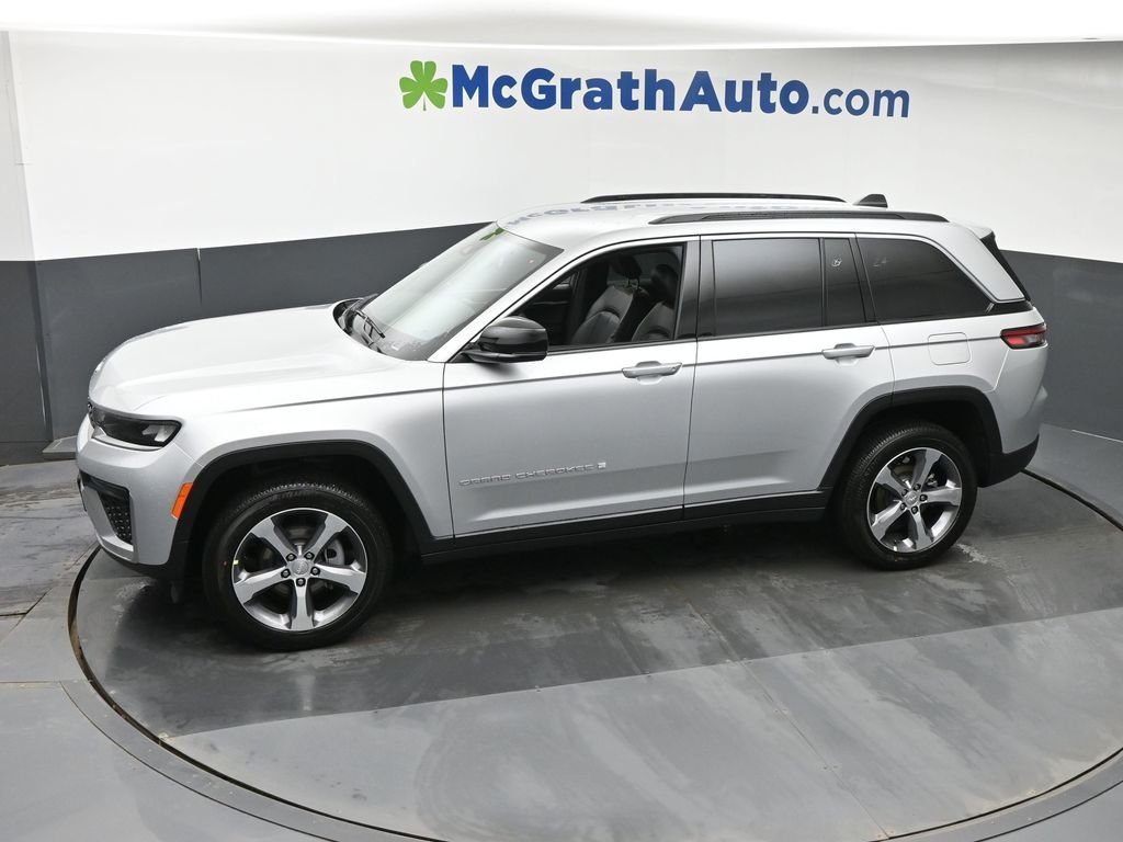 New 2026 Silver Zynith Jeep Limited image 21