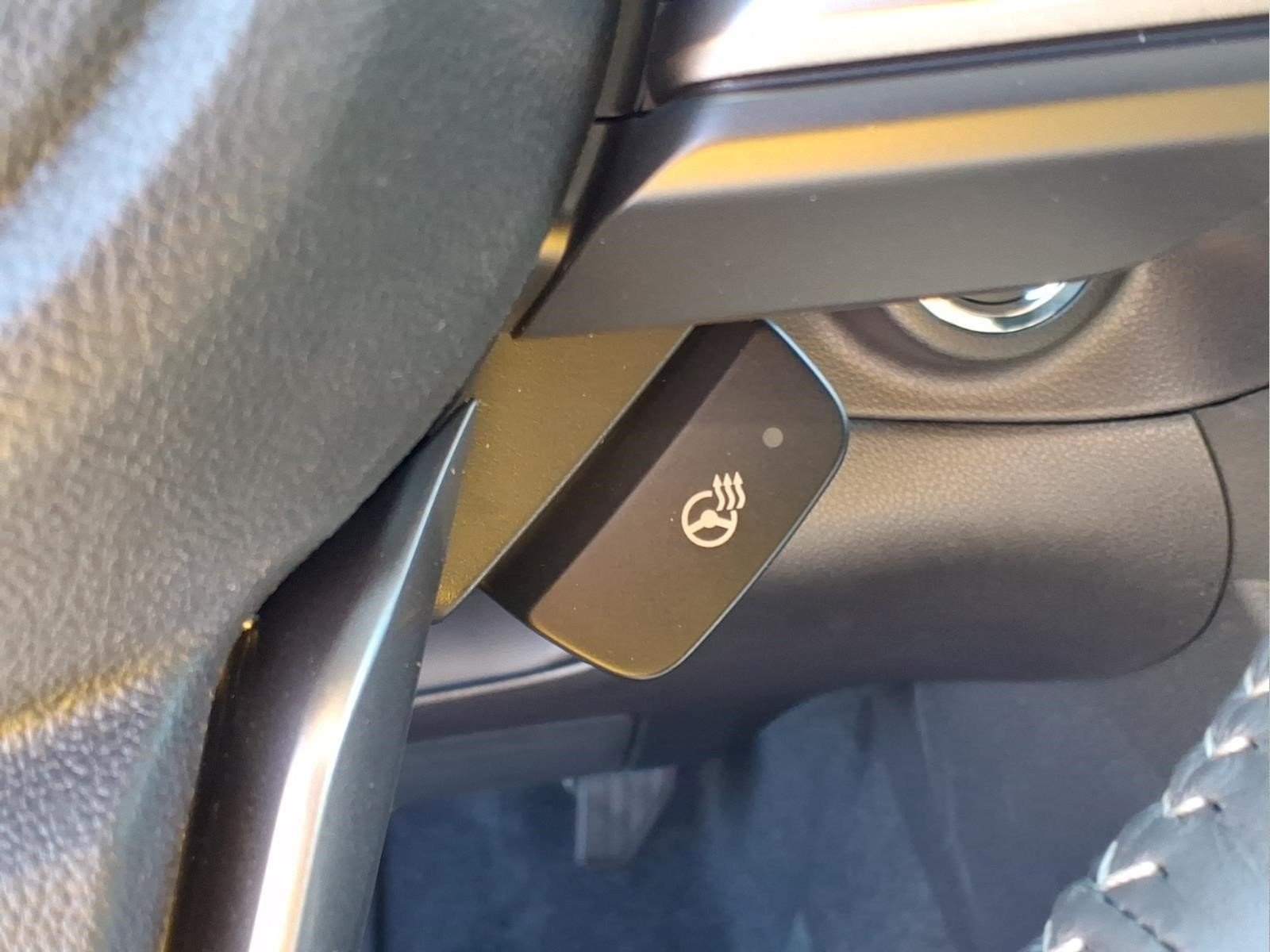 New 2027 MAGNETITE GRAY METALLIC Subaru Premium 7-Passenger image 19