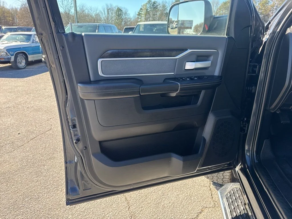 Used 2021 Gray Ram Big Horn image 23